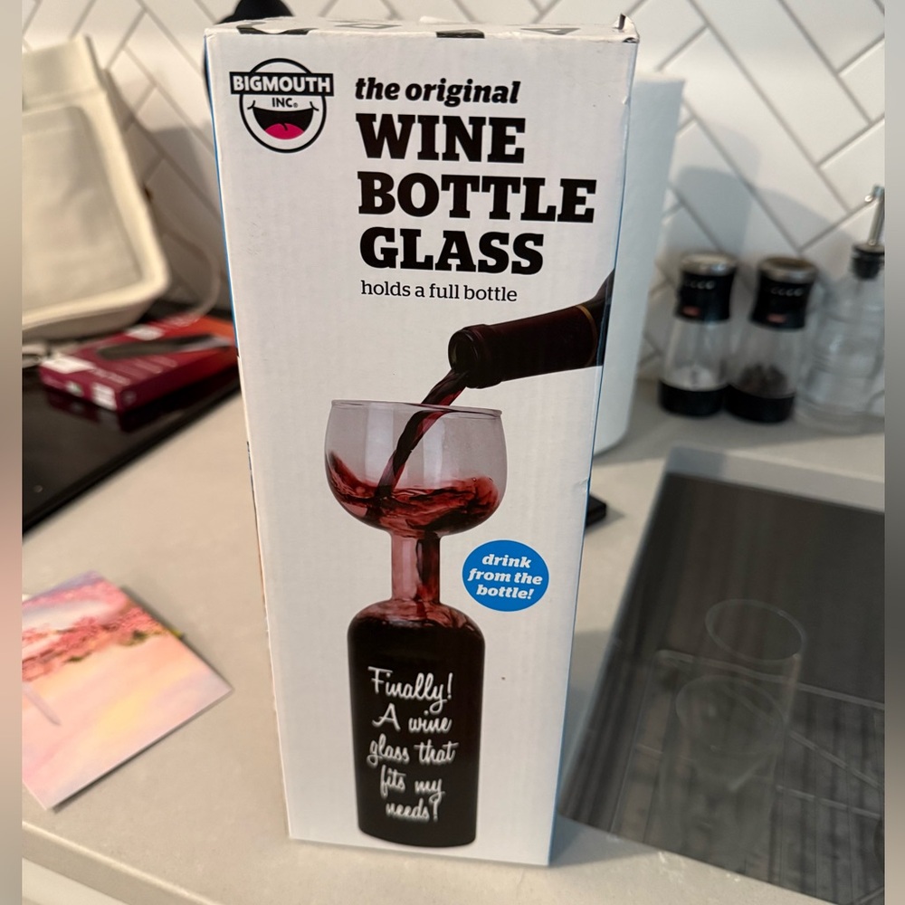 Wine bottle glass